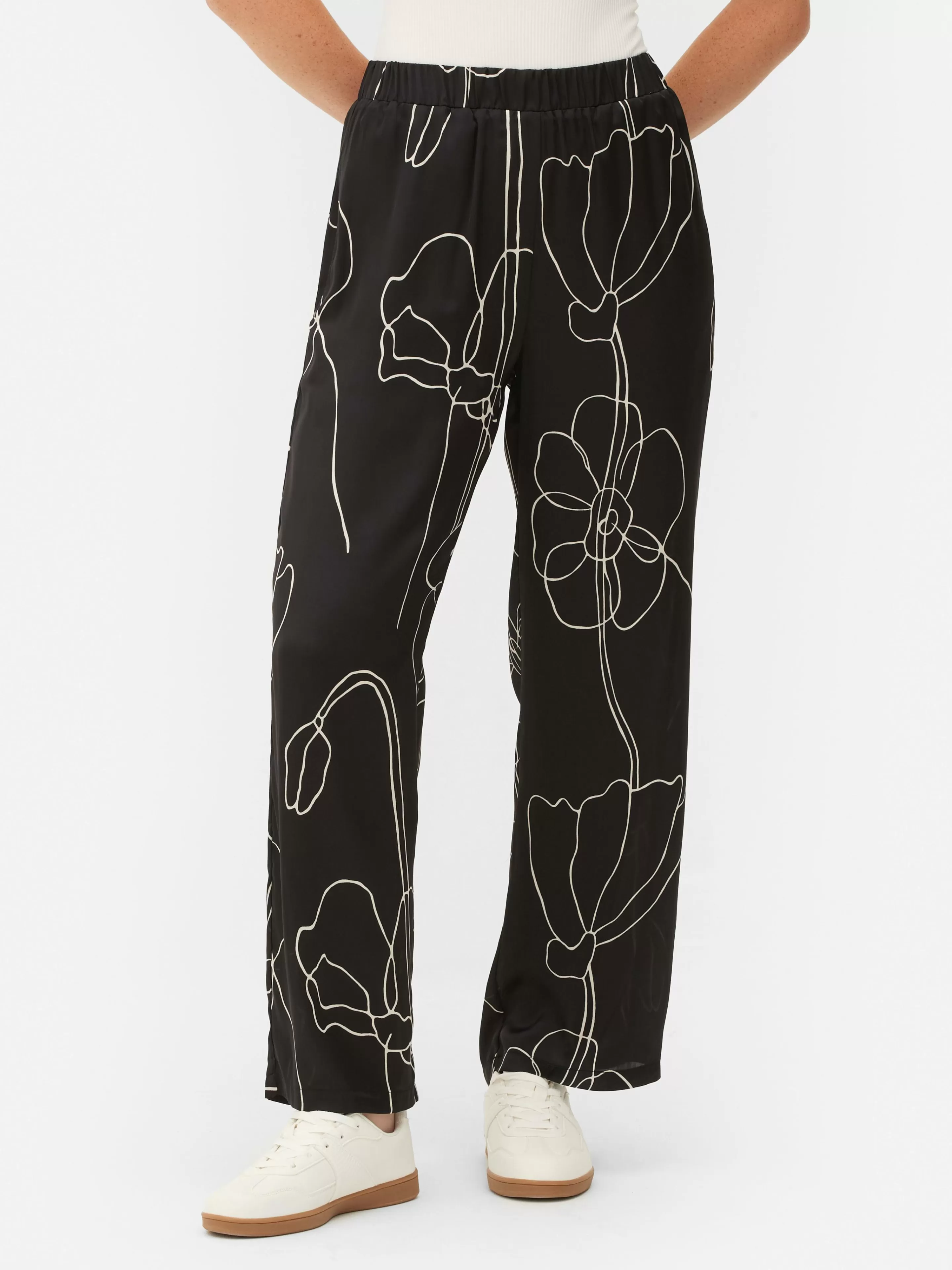 Calças E Leggings*Primark Calças Cetim Coord. Padrão Floral Preto/Branco