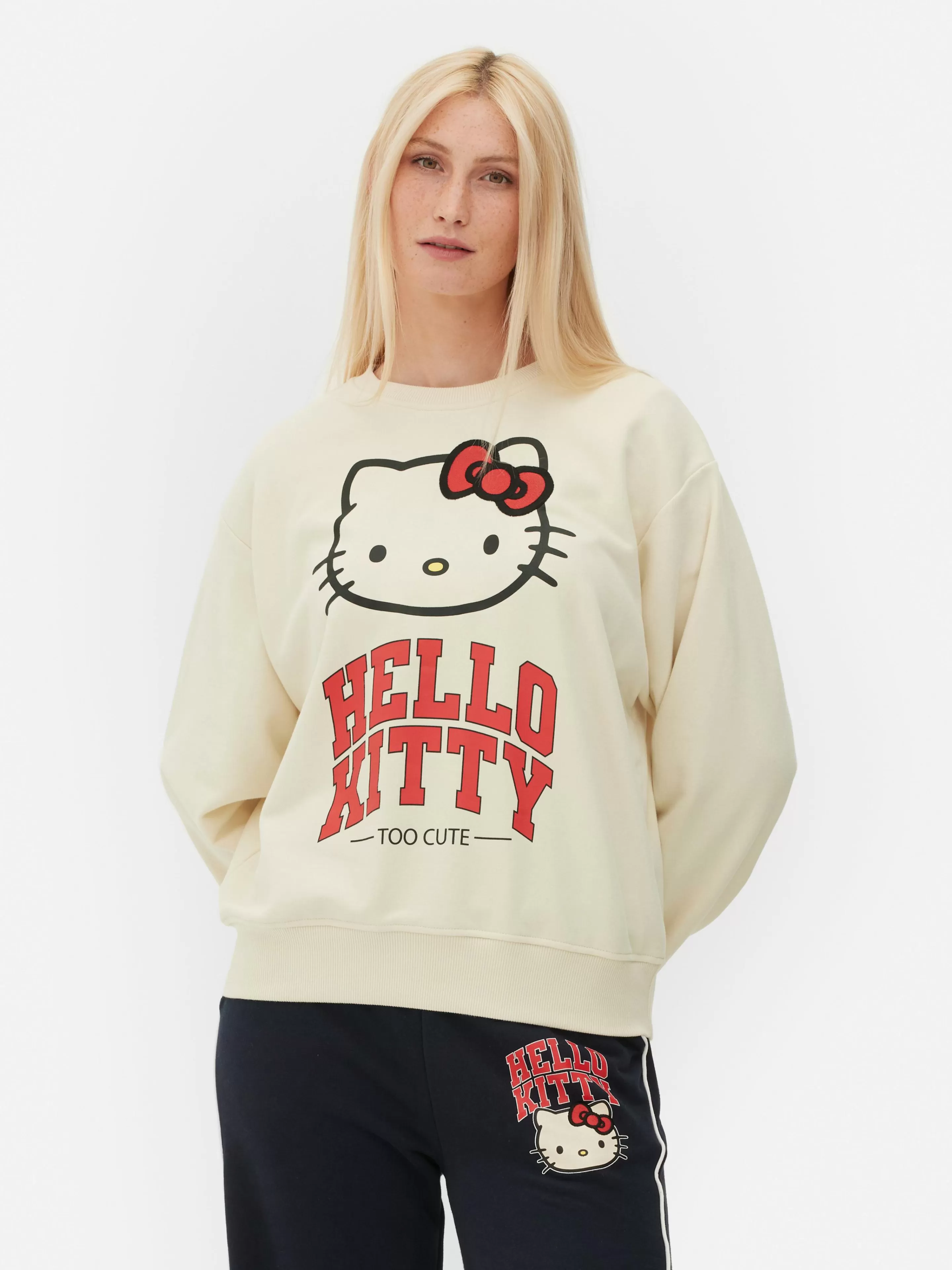 Camisolas Com E Sem Capuz*Primark Camisola Desporto Gráfica Hello Kitty Creme