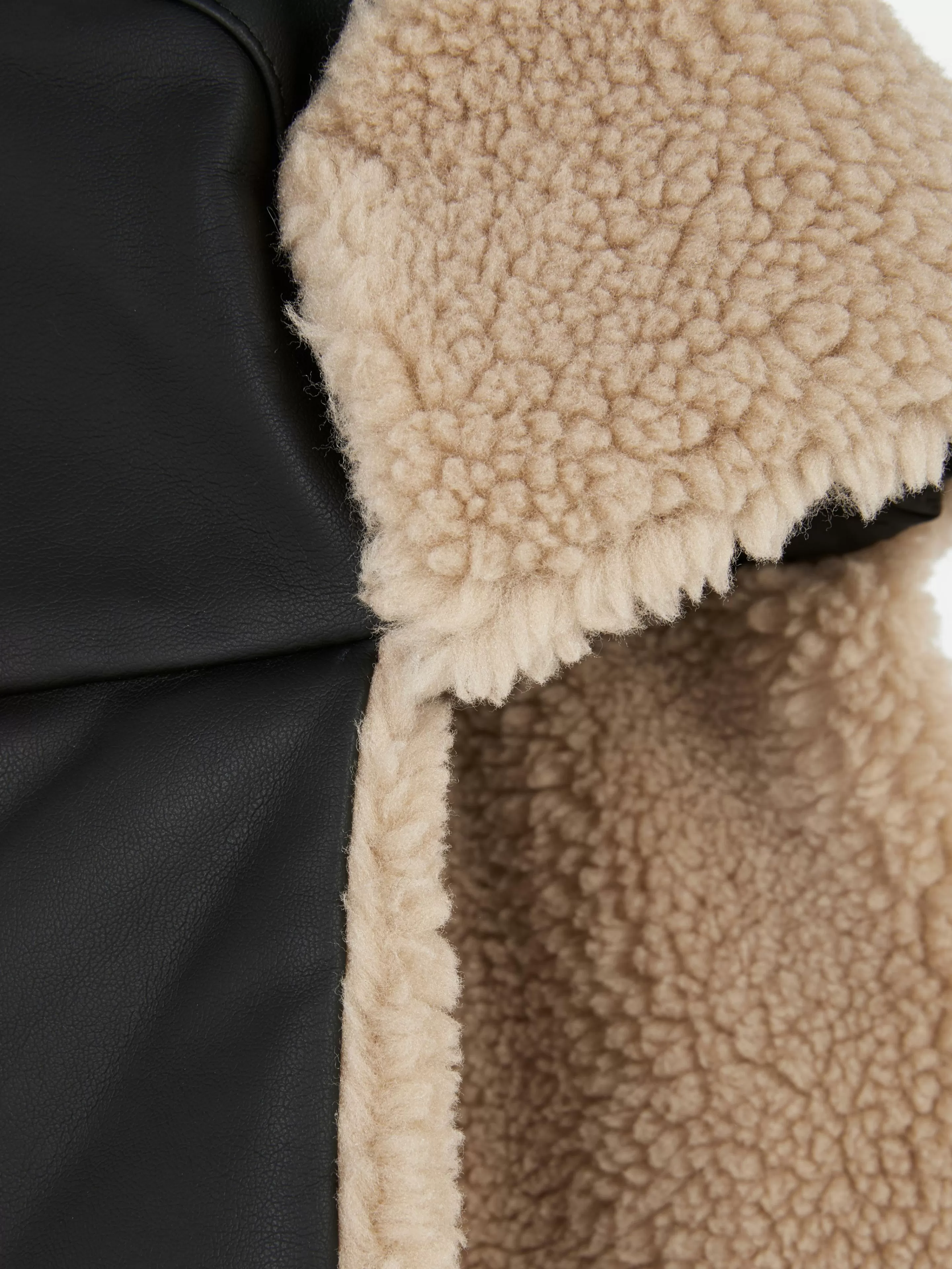 Chapéus, Luvas E Cachecóis | Agasalhos Inverno*Primark Gorro Abas Forro Malha Polar Rita Ora Preto