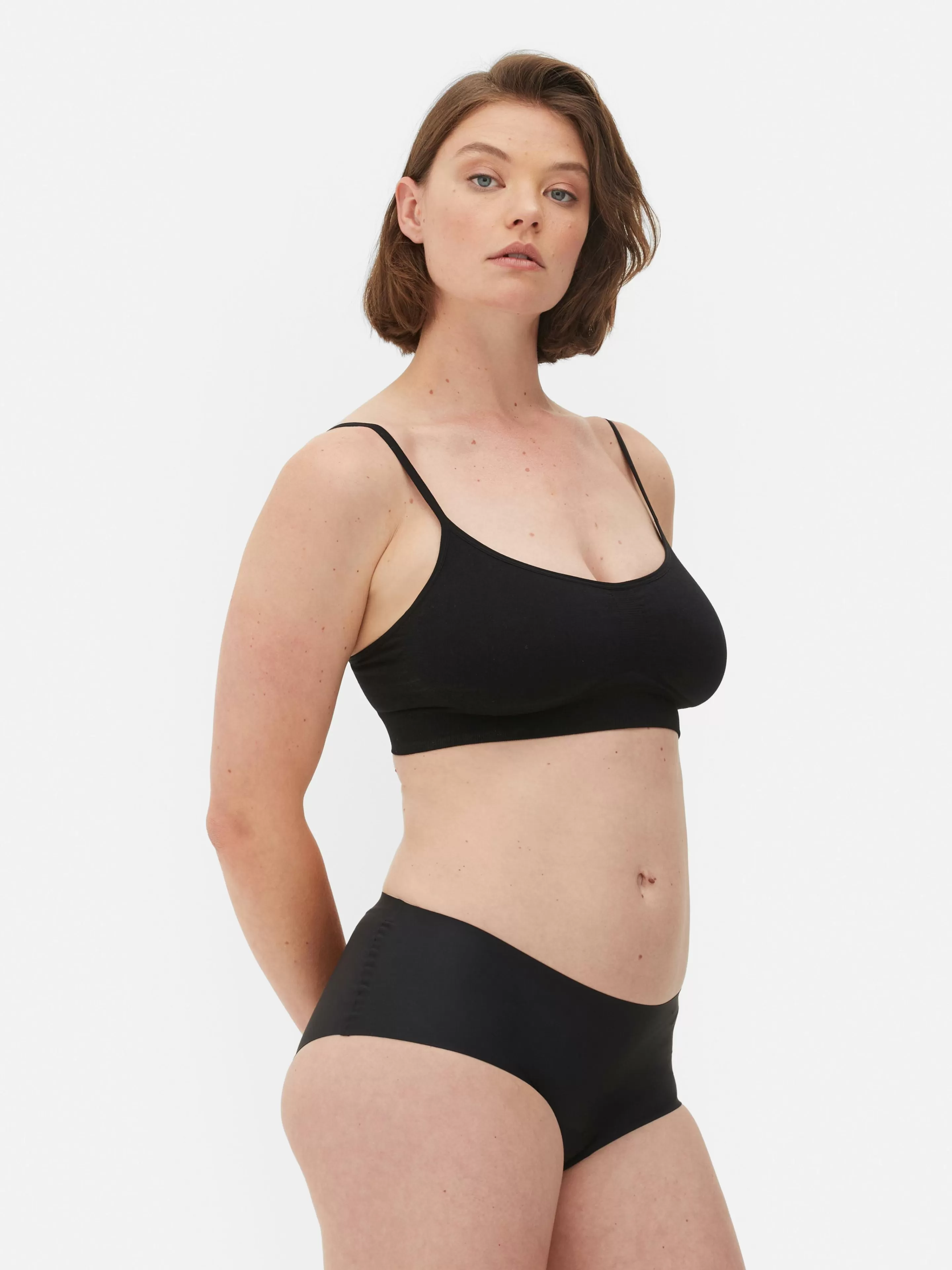 Roupa Modeladora*Primark Sutiã Bralette Modelador S/ Costuras Preto