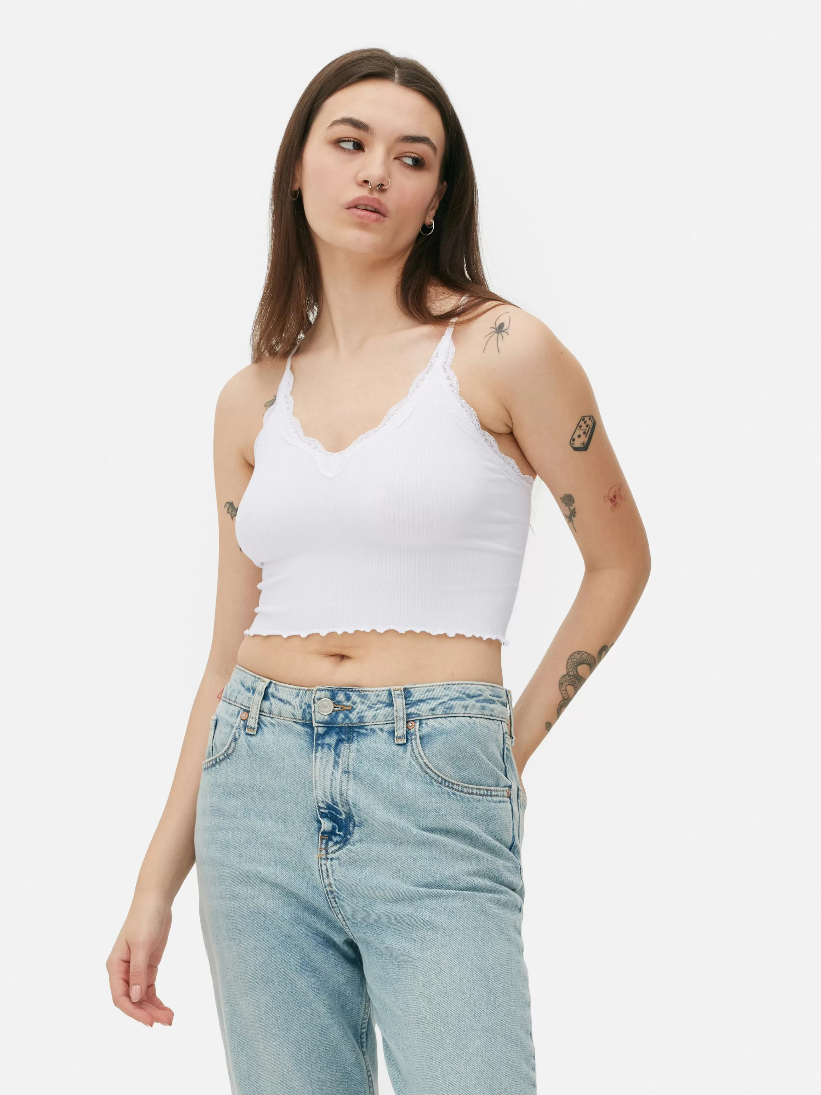 Tops E T-Shirts*Primark Top Alças Curto Rebordo Renda S/ Costuras Branco