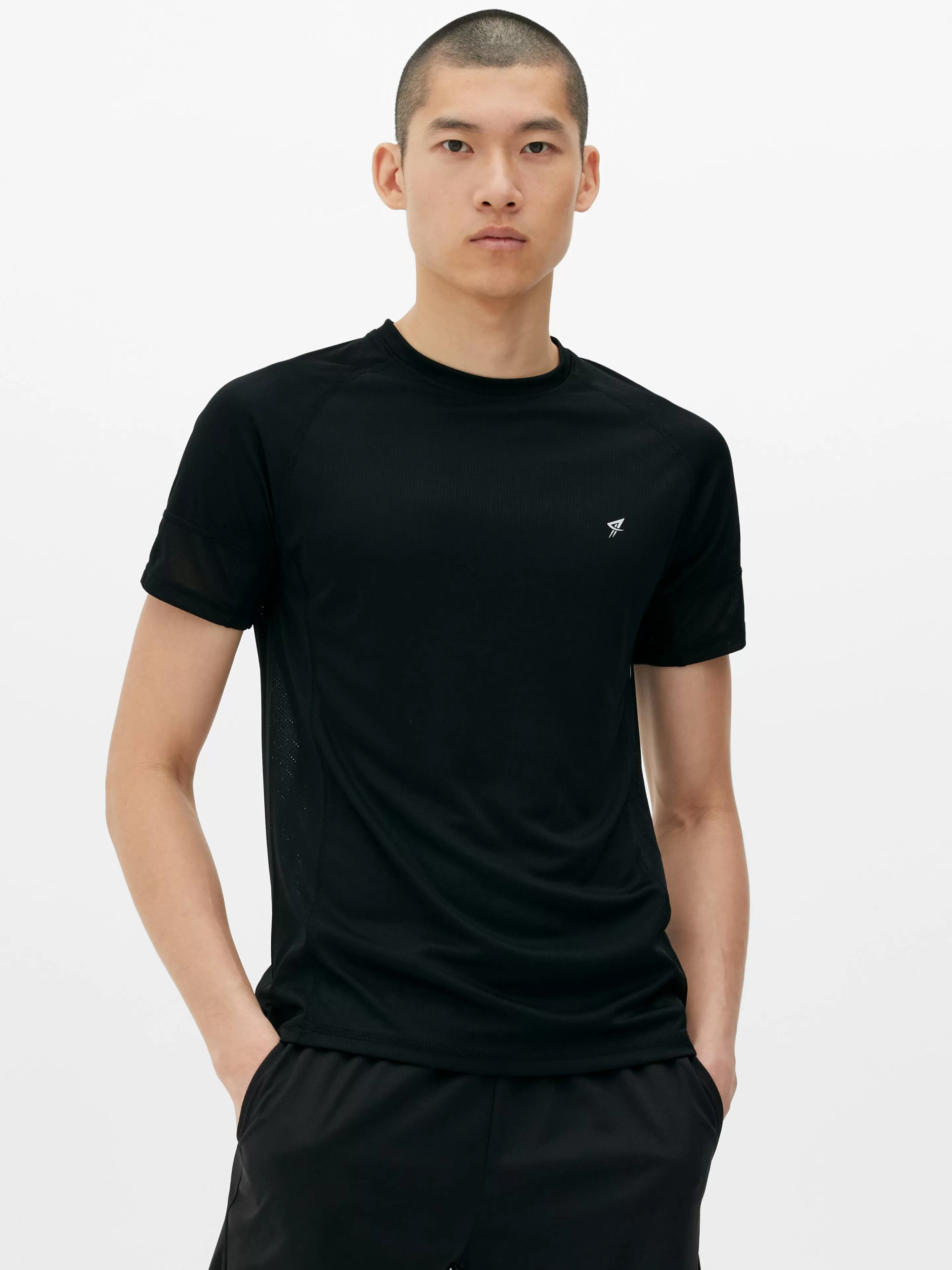 Roupa De Desporto*Primark T-shirt Desempenho Gola Redonda Preto