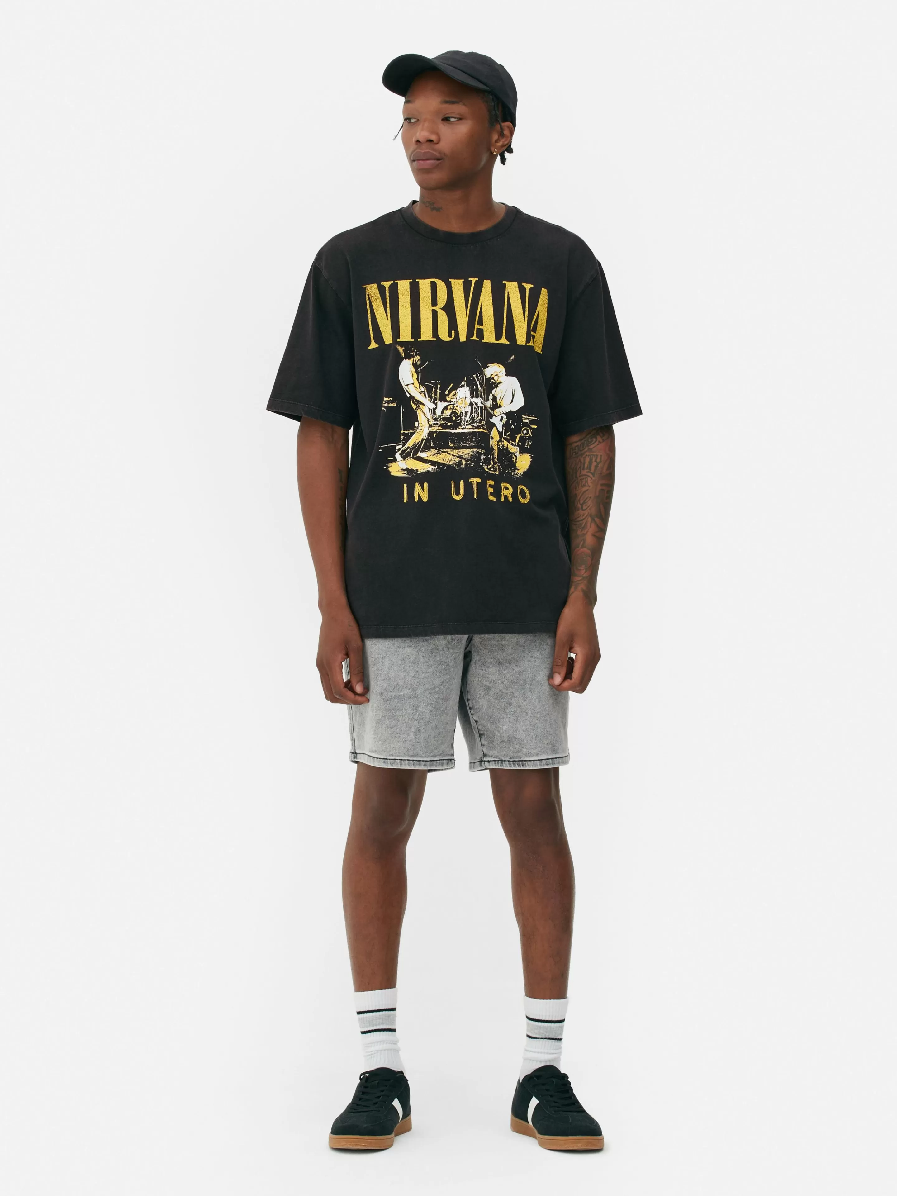 Camisolas E T-Shirts Com Estampado Gráfico | Tops E T-Shirts*Primark T-shirt Efeito Lavagem Nirvana Preto