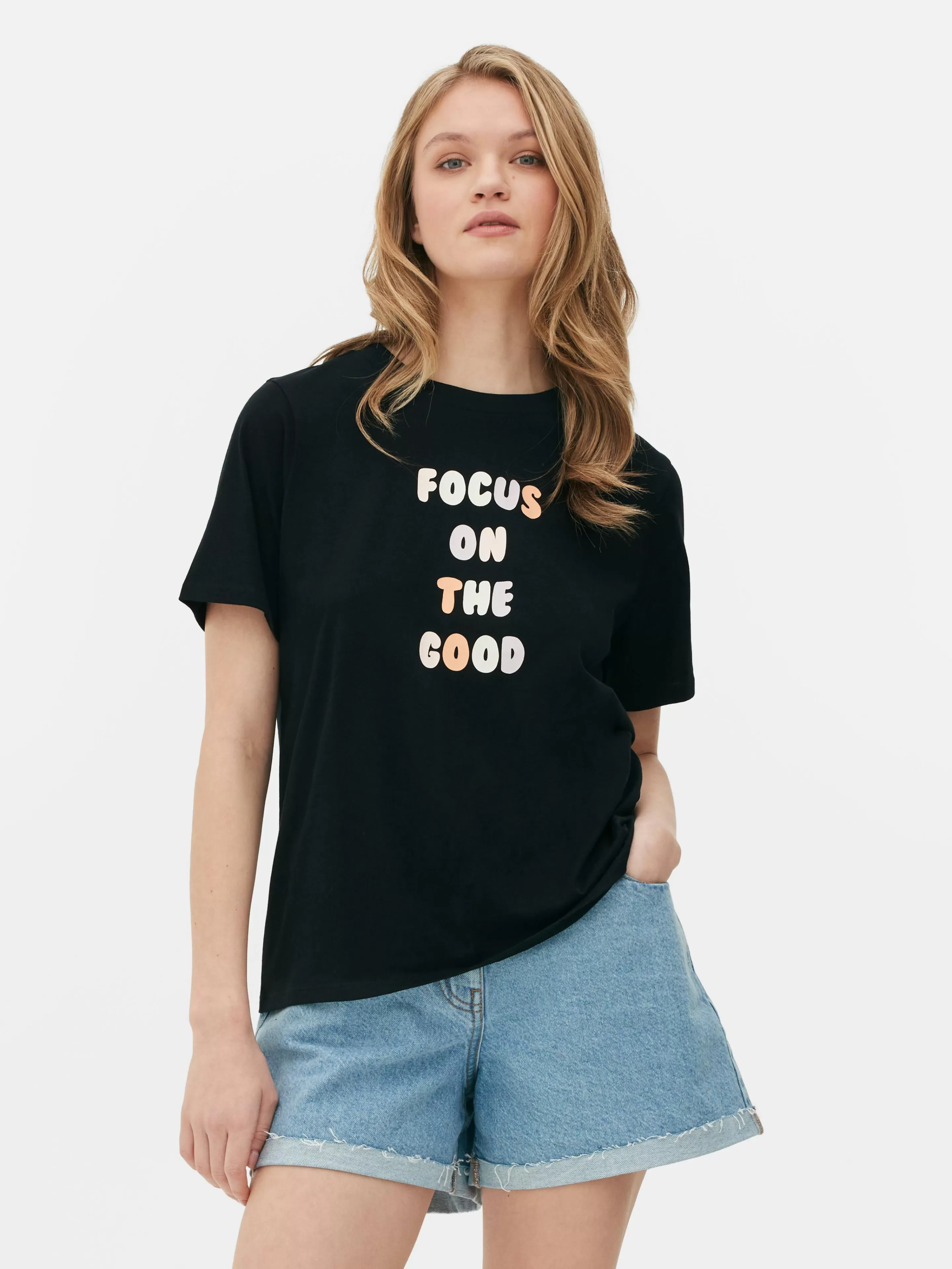 Tops E T-Shirts*Primark T-Shirt Gráfica Corte Regular Preto 3