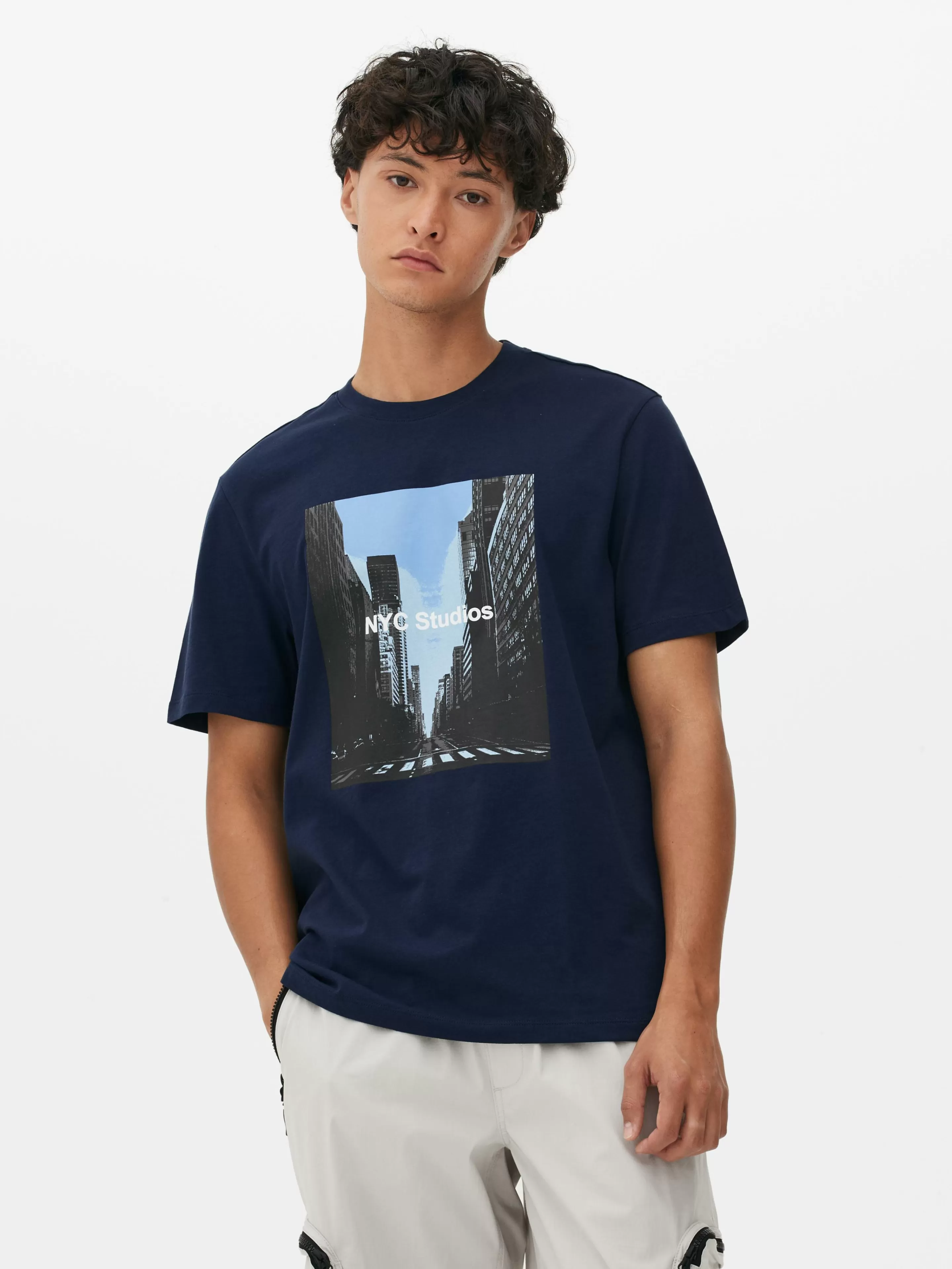 Tops E T-Shirts*Primark T-shirt Gráfica NYC Studios Azul-marinho